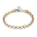 Bracciale minimalista in acciaio al titanio con anelli intrecciati oro e argento su sfondo bianco - Oro