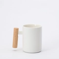 Taza blanca cilíndrica