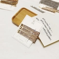 Set di fermagli per capelli con strass scintillanti oro e argento su scheda espositiva - Oro