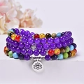 Dettaglio delle 108 perle di ametista viola con pietre colorate e ciondolo a forma di loto - Pendaglio Loto (WB0293)