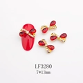 Charm per unghie a fiocco rosso 7x13mm con base dorata e strass colorati per manicure - Stile Strass Rosso AB Base Dorata (3280)