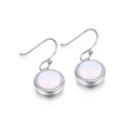 Pendientes de gancho plateados con piedras de ópalo redondas y diseño minimalista - Ópalo Sintético Blanco