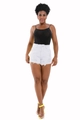 Short en jean blanc taille haute pour femme avec ourlet déchiré et coupe moulante - S / Blanc