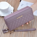 Portefeuille femme long lilas avec double fermeture éclair et motif matelassé chic - Violet
