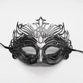 Demi-masque de jazz vintage argenté avec couronne travaillée et liens en soie noire - Couronne d'une pièce Argent