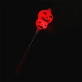 Bacchetta luminosa di Halloween con doppia testa di zucca e luce LED rossa vibrante - Bacchetta a molla con zucca a doppia testa