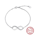Dettaglio del braccialetto infinito in argento sterling 925 con pietre di zirconi - Infinito Zirconia (SB54)