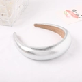 Macro detail of padded silver metallic headband with anti-slip soft velvet lining - Padded Sponge Version / Silver