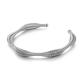 Brazalete de resorte en acero de titanio plateado con terminales de esfera modernos - Color Acero (KB115750-KPD)