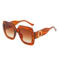 Lunettes de soleil léopard à grandes montures avec verres dégradés marron - Monture Motif Thé Verres Dégradés Thé