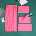 Set spa in microfibra rosa con vestaglia da bagno e tre asciugamani abbinati da donna - Fascia per Capelli 20*70cm / Rosa