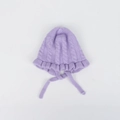Detail of baby knit hat in light purple featuring cable stitch pattern and ruffle edge - Kids (46-50CM) / Purple