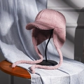Rosa Plüsch-Fliegermütze mit Ohrenklappen und langen Bändern für den Winter - M / Rosa