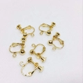 Convertidores de pendientes de rosca chapados en oro ajustables para orejas sin agujeros - Clip de Tornillo de Cabeza Redonda / Oro KC