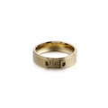 Anillo de hombre en acero inoxidable dorado con letras DAD en relieve y acabado mate - US 7 / Dorado