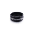 Anillo de hombre de acero de titanio con contraste negro y plata y textura de engranaje - US 10 / Color Acero