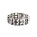 Pulsera industrial de triple cadena de moto para hombre en acero inoxidable pulido - Estilo Ancho de Cadena de Triple Fila Plateada (KB119257-BDFC)