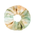 Vista de primer plano de coletero de terciopelo tie-dye verde y naranja con textura suave - Tie-Dye Verde Menta