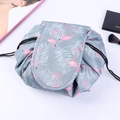 Grijze make-uptas met flamingo-print en trekkoord op een witte achtergrond - Hemelsblauw Flamingo