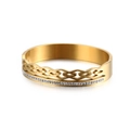 Bracciale placcato oro 18k con maglie geometriche traforate e strass di cristallo su bianco - Oro (KB120857-KFC)
