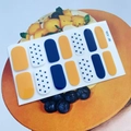 Wasserdichte Nagelsticker Set mit blauen Punkten und Unifarben Modell QF-436 - QF436-Gelb Blau Punkte