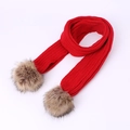 Écharpe tricotée rouge pour enfants et bébés avec deux pompons marrons en hiver - Écharpe en tricot / Rouge