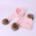 Ensemble bonnet et écharpe en tricot rose pour enfants avec pompons en fausse fourrure - Ensemble Bonnet Écharpe / Rose