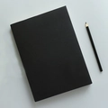 Minimalistisch matzwart 16K schetsboek met bijpassend potlood voor tekenen en kunst - 140*205mm / Effen Kleur - Zwarte Kaart Serie