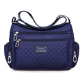 Borsa a tracolla blu in nylon da donna con trapuntatura a rombi e tasche multiple - Blu scuro