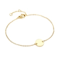 Dettaglio di un bracciale minimalista in acciaio inossidabile dorato con ciondolo rotondo - Oro