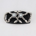 Pettine magico con perline metalliche argentate e strass iridescenti su base nera - Piccolo Fiore Argento