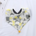 Cotton baby triangle bib with gray and yellow cartoon print and yellow pom-pom trim - [umbrella-shaped Bib] Gray Snowman