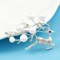 Silver alloy reindeer brooch with white pearls and sparkling rhinestones for women - No. 24-Silver Reindeer Pearl