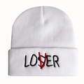 Gorro de punto blanco con bordado creativo de Loser y Lover para hombre y mujer - Ajustable / Blanco