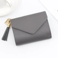 Petit portefeuille pliable gris foncé en cuir PU avec pompon doré élégant - Gris