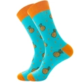 Blaugrüne Socken mit Orangen Ananas-Mustern und leuchtend kontrastierender Ferse - Einheitsgröße / Blau Ananas