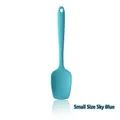 Piccola spatola in silicone blu cielo alimentare per pasticceria con foro per appenderla - Piccolo / Celeste