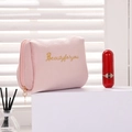 Rosa Plüsch-Kosmetiktasche mit goldener Beautyforyou-Stickerei und Fächern - Rosa