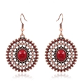 Boucles d'oreilles bohèmes vintage avec pierres rouges ovales en métal bronze antique - Champagne Antique Rouge