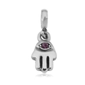Makroaufnahme der Hamsa-Hand-Perle mit lila Edelstein für DIY-Armbänder - T07-Hand der Fatima