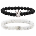 Dettaglio dei bracciali a corona con perle di agata nera opaca e turchese bianco - Nero Opaco Turchese Bianco Corona Argentata