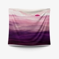 Arazzo bohémien con paesaggio montano viola, sole rosso e uccelli in stile minimalista - 73X95CM (Tessuto spazzolato) / Montagne a strati nei toni del viola con nebbia (GT103027) / GT103027