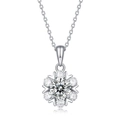 Elegant 925 sterling silver necklace with a snowflake pendant featuring moissanite stones - Without Certificate / 0.5 ct
