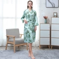 Women's ice silk bathrobe in green floral print with V-neck and belted waistline - Green Leopard (Women)