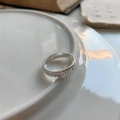 Anello minimalista in argento sterling 925 con trama a strisce verticali e stile retrò - US 7 / Anello Texturizzato