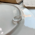 Anello minimalista in argento sterling S925 a corda ritorta finitura lucida - US 7 / Anello a Corda Intrecciata