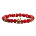 Bracciale elastico con perline in pietra rossa e ciondolo a corona in oro micro-pave - Turchese Rosso Con Perline