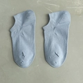 Men's low cut sports socks in light blue-grey color, breathable cotton knit fabric - One Size / Light Gray