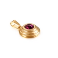 Colgante redondo de acero de titanio dorado con incrustación de circón fucsia - Morado