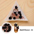 Nail art set with black shell flowers, rose gold beads, and white pearls for DIY manicures - BKH-01 / Black
